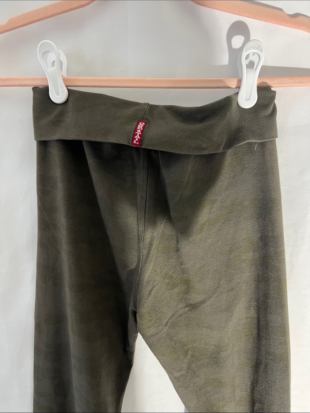 NWT Women’s HARD TAIL Camo Fold-over 90% Cotton Flare Pants 29” - Picture 6 of 6